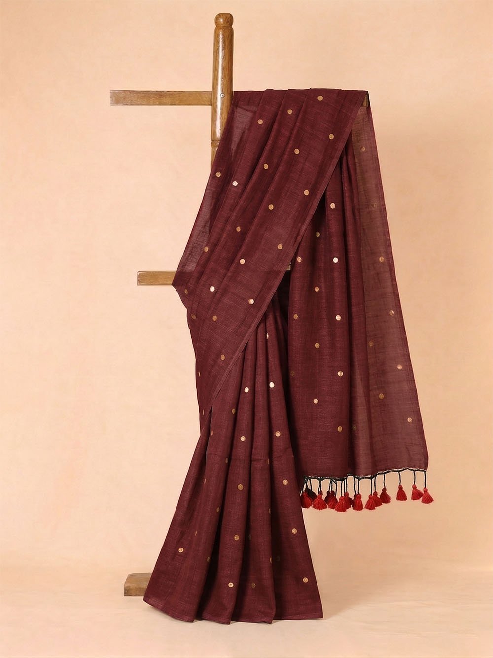 Maroon Tara (1)